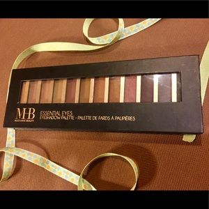 ⭐️Must Have Beauty glam eyeshadow🤩